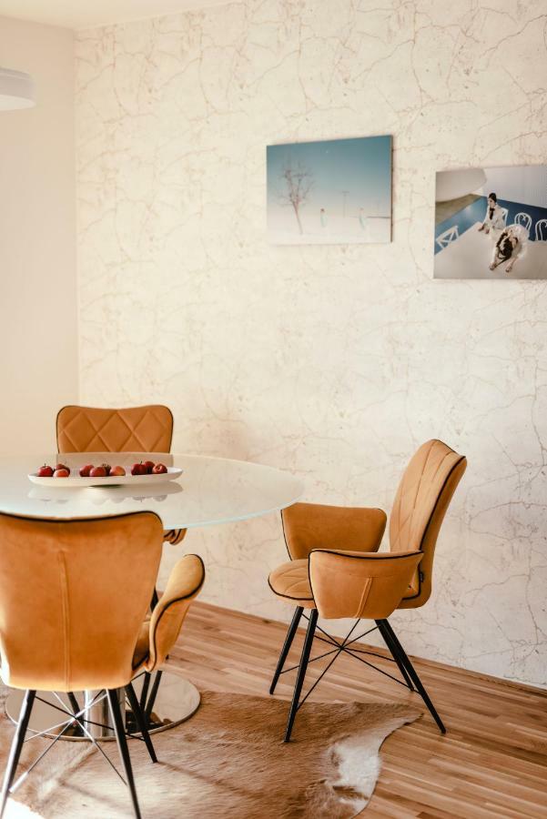 Luxury Apartments Zelny Trh 4 Брно Экстерьер фото